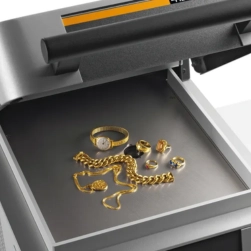 Top Gold Evaluation to Assess Purity, Weight & Market Rate Transparent gold evaluation process to determine the highest value for your gold jewelry